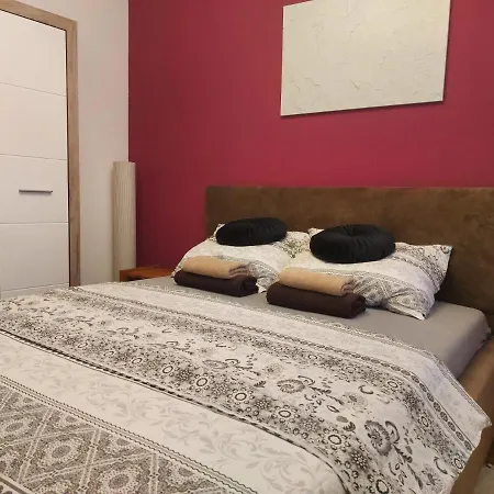 River Lux Apartament